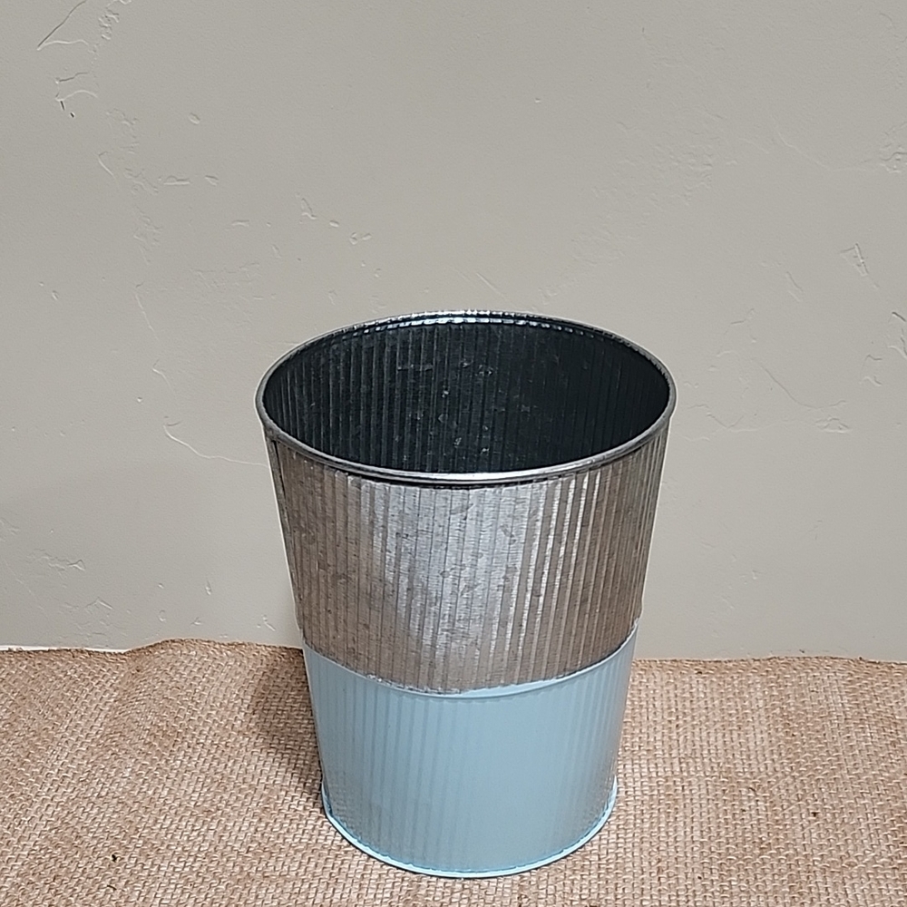 Silver / Blue  Metal Container